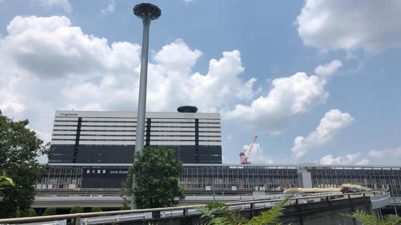 Toyoko Inn Shin-Osaka Chuo-Guchi Shinkan Kültér fotó