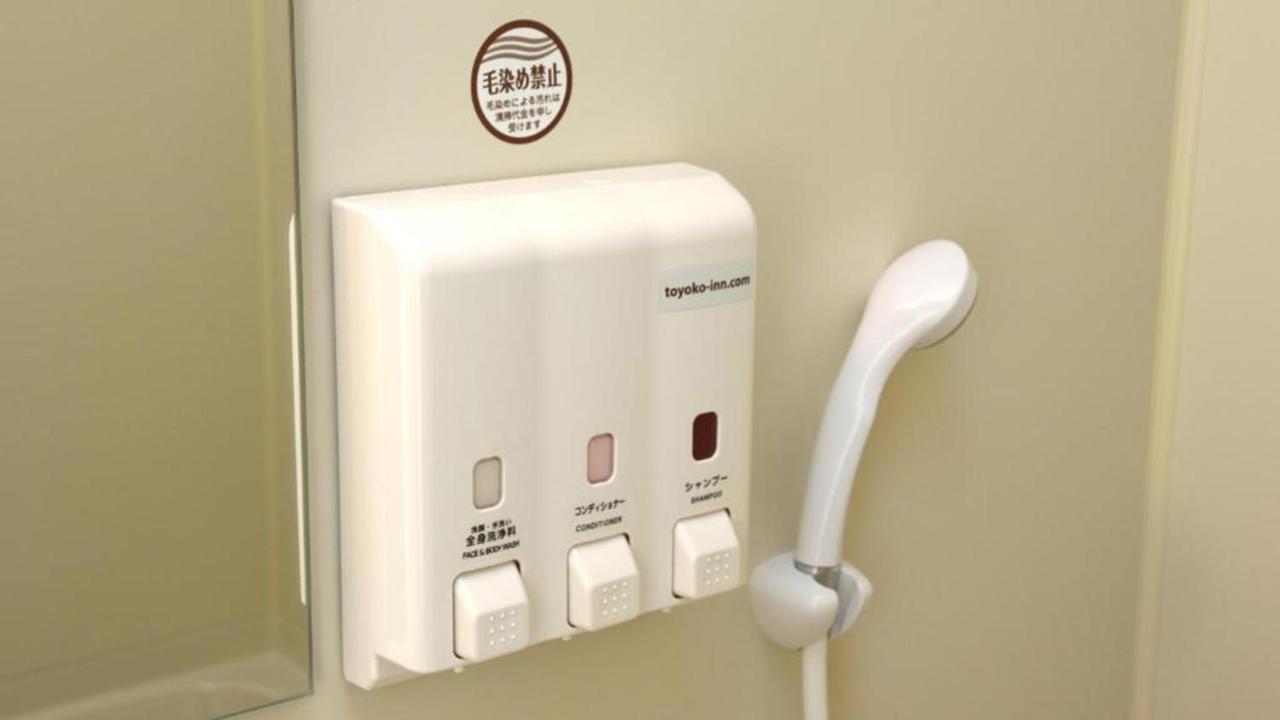 Toyoko Inn Shin-Osaka Chuo-Guchi Shinkan Kültér fotó
