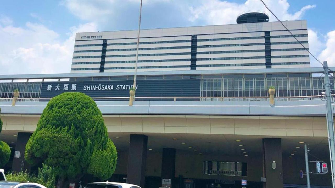 Toyoko Inn Shin-Osaka Chuo-Guchi Shinkan Kültér fotó