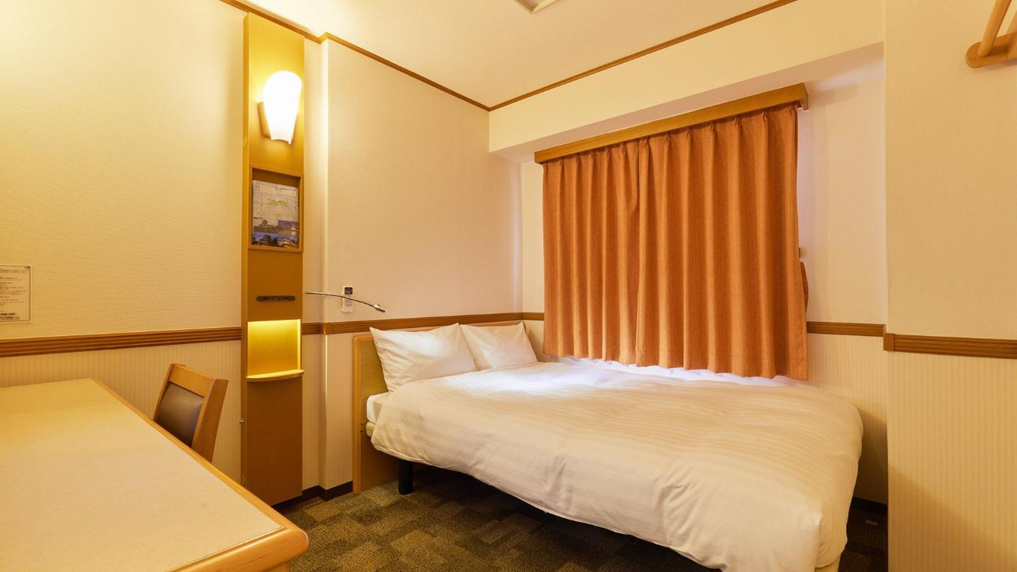 Toyoko Inn Shin-Osaka Chuo-Guchi Shinkan Szoba fotó