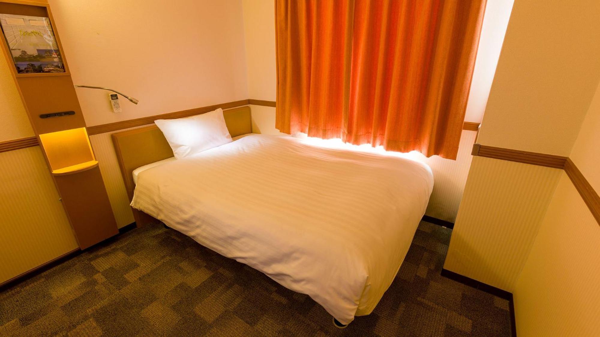 Toyoko Inn Shin-Osaka Chuo-Guchi Shinkan Szoba fotó