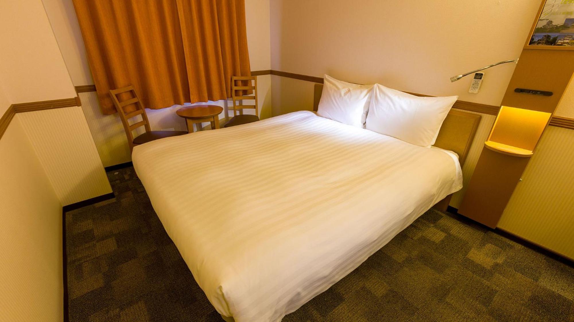 Toyoko Inn Shin-Osaka Chuo-Guchi Shinkan Szoba fotó