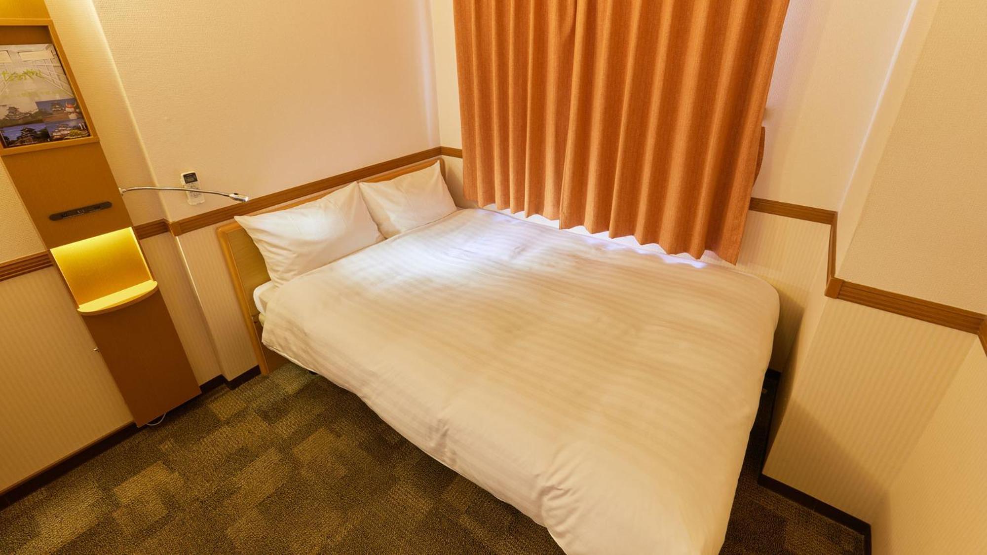 Toyoko Inn Shin-Osaka Chuo-Guchi Shinkan Szoba fotó