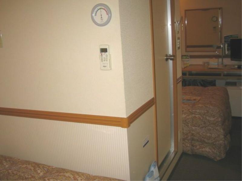 Toyoko Inn Shin-Osaka Chuo-Guchi Shinkan Kültér fotó